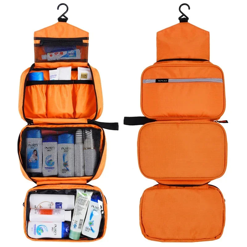 Trousse de toilette suspendue